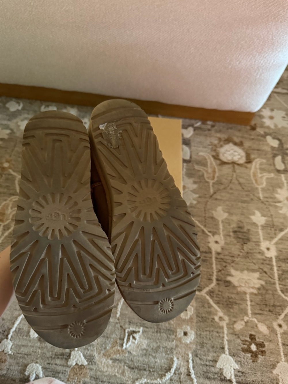 Ugg slipper - Picture 4 of 4